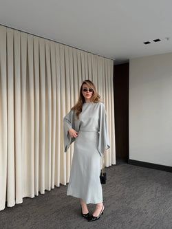 Gri Yarasa Kol Modal Elbise