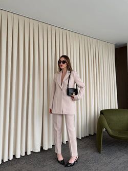 Taş Belden Oturtma Blazer Ceket