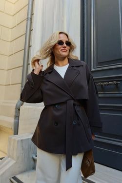 Acı Kahve Oversize Düşük Omuz Kısa Trenç