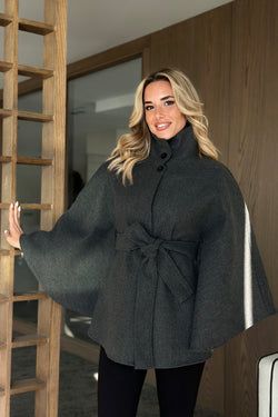Antrasit Düğmeli Kuşaklı Kaşe Panço
