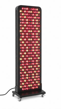 Model – Piri Max