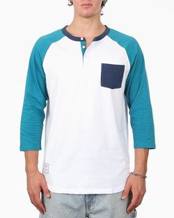 Color – White / Teal