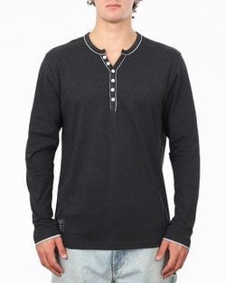 Color – Black